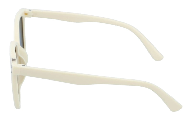 Polarzone-junior-43-5-bok.jpg